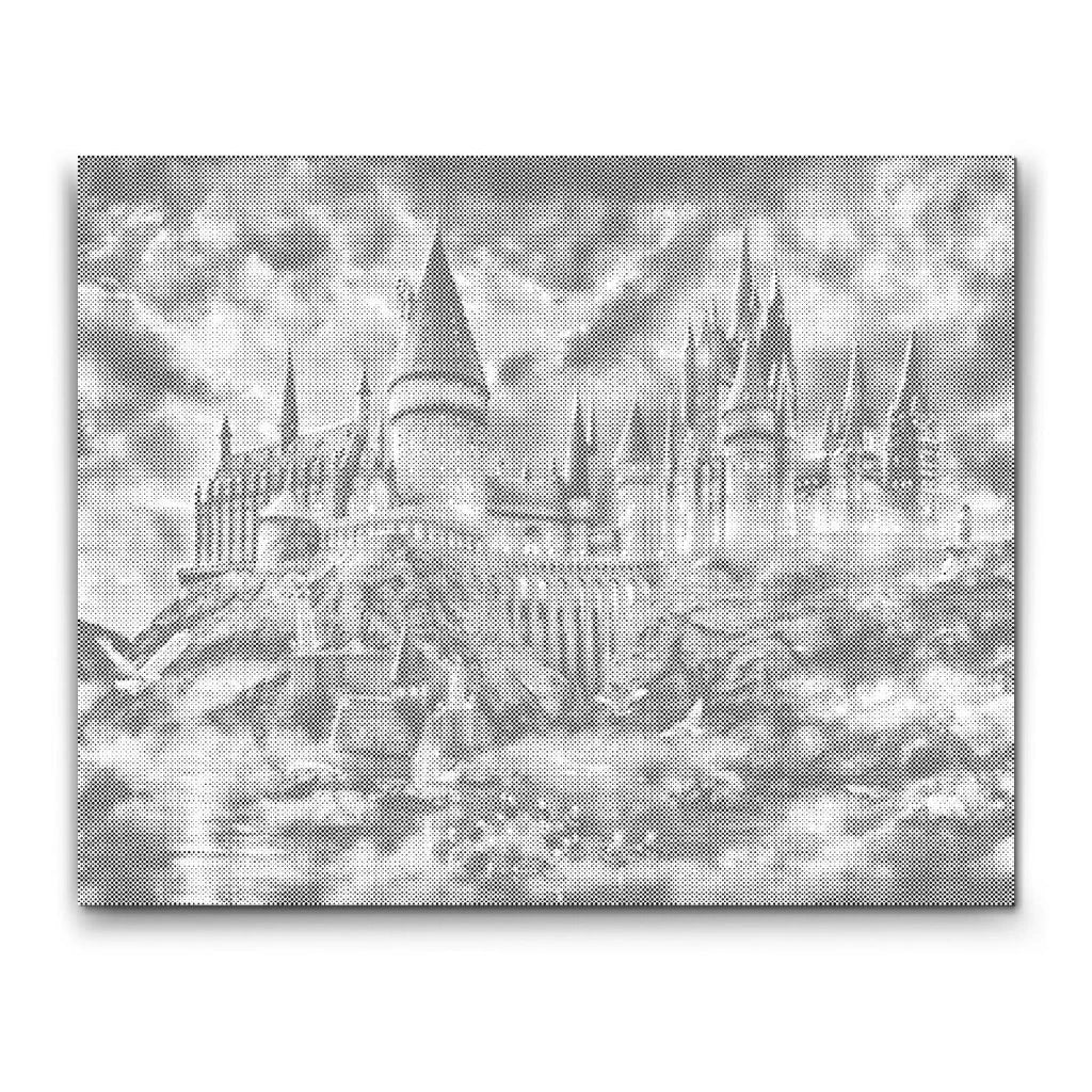 HOGWARTS™ Schloss über Felsen im Nebel – lizenziertes Dot Painting